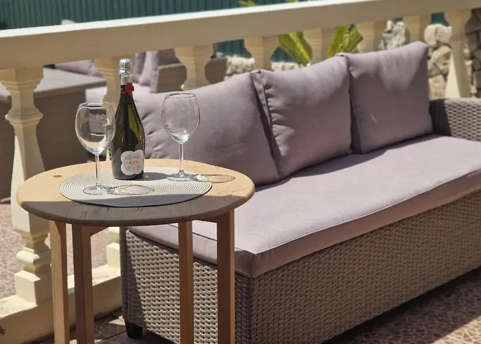 In * 阿尔布费拉